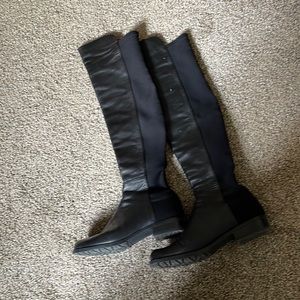 Stuart Weitzman knee high leather boots Size 6
